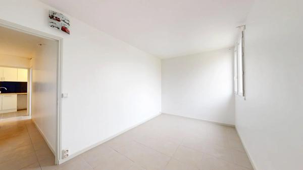 Location Appartement 3 pièces 57 m2 à Noisy-le-Grand