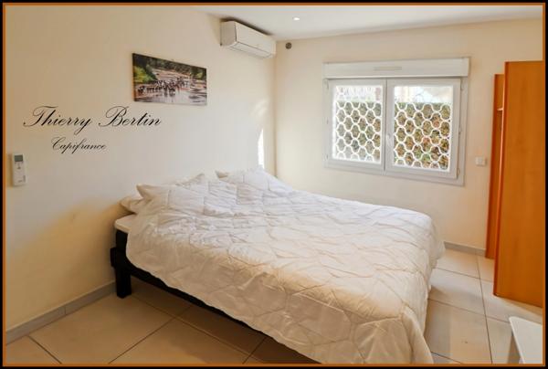 Appartement à vendre 9 pièces FREJUS (83)