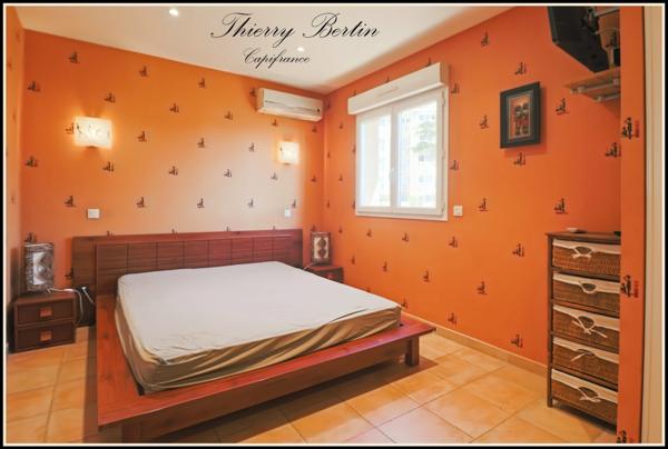 Appartement à vendre 9 pièces FREJUS (83)