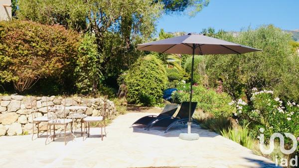 Maison à vendre 5 pièces 201 m² Vence