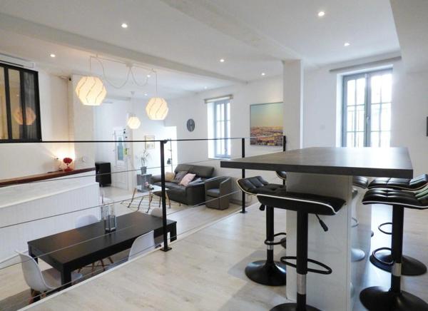 Superbe T3 de 94 m² en hyper-centre CLERMONT FERRAND (63)