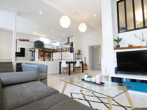 Superbe T3 de 94 m² en hyper-centre CLERMONT FERRAND (63)