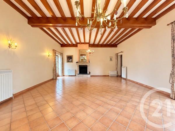 Maison à vendre  6 pièces - 207,57 m 2   YZEURE  - 03