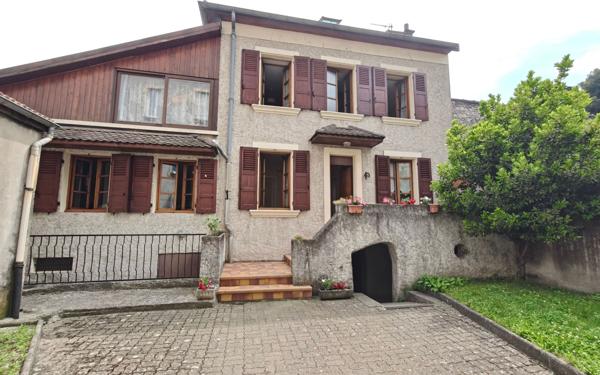 Maison à vendre    5 pièces • 110,59 m2 Grenoble
