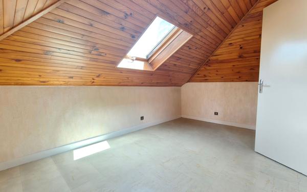 Maison à vendre    5 pièces • 110,59 m2 Grenoble