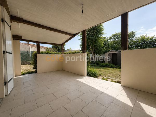 Vente
                Maison73 m² - 3 Pièces -
                    L AIGUILLON LA PRESQU ILE (85460)