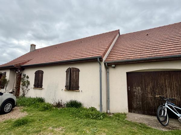 Savonnières (37510) Maison de plain-pied avec jardin