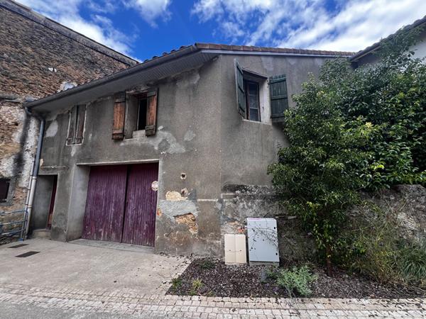 A vendre Immeuble à rénover plateau et garage Mont De Marsan centre ville investisseurs