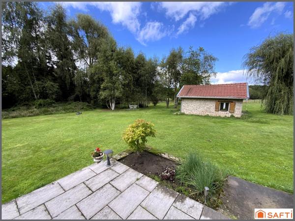 ANCIENNE FERME RENOVEE , HAVRE DE PAIX , TERRAIN PLAT ET ARBORE 3400 M2, GRAND GARAGE