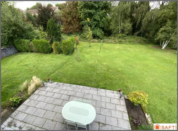 ANCIENNE FERME RENOVEE , HAVRE DE PAIX , TERRAIN PLAT ET ARBORE 3400 M2, GRAND GARAGE