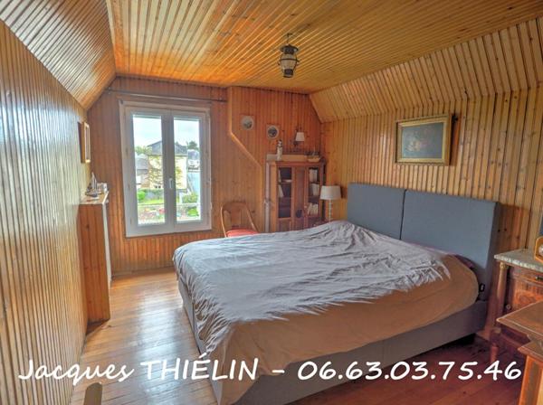 Maison de caractère en hypercentre de Longué-Jumelles ? 198 m² ? 5 chambres ? Terrain clos