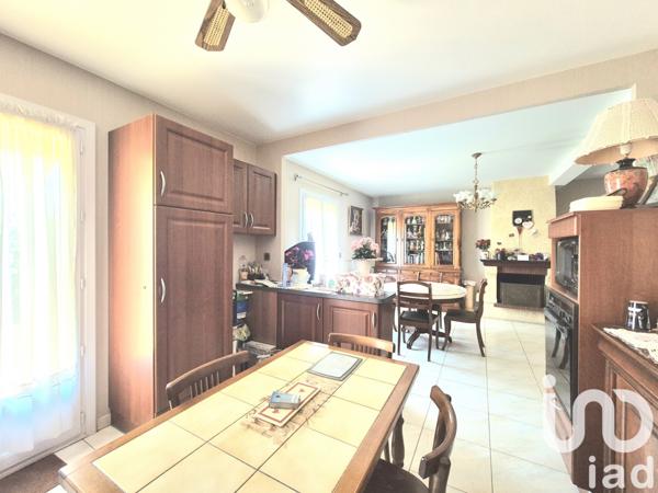 Maison à vendre 6 pièces 137 m² Brive-la-Gaillarde