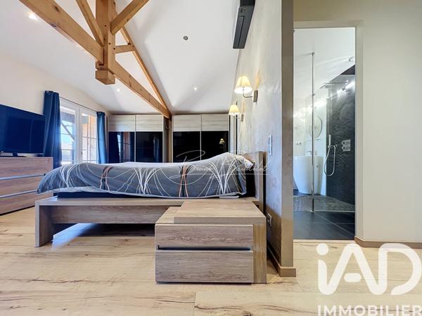 Maison à vendre 8 pièces 314 m² Créon