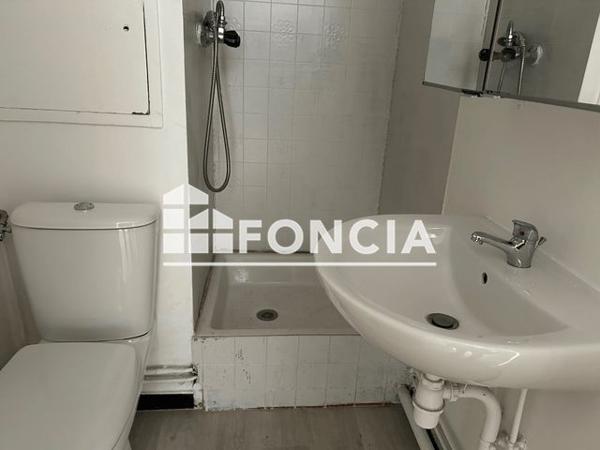 Location Appartement 5 pièces 94.83 m² - 153 RUE OBERKAMPF Paris 75011