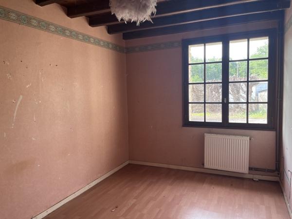 Maison à vendre 101 992 € Saint-Laurent-de-Belzagot 4 p 95 m² DPE F