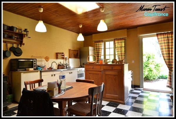 🏠 Ancienne Salle des Fêtes Transformée en Maison de 236m² à Douchy les mines ! 🥳