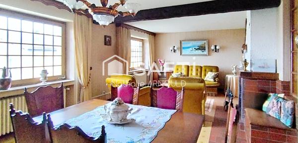 MAISON INDIVIDUELLE DE 197 M2 SUR UN TERRAIN DE 587 M2 - JARNY