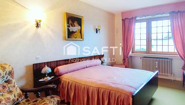 MAISON INDIVIDUELLE DE 197 M2 SUR UN TERRAIN DE 587 M2 - JARNY