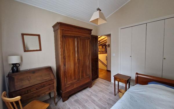 Maison à vendre    5 pièces • 150,72 m2 La Tour-d'Aigues