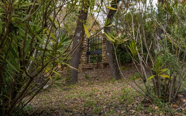 Maison à vendre    5 pièces • 150,72 m2 La Tour-d'Aigues