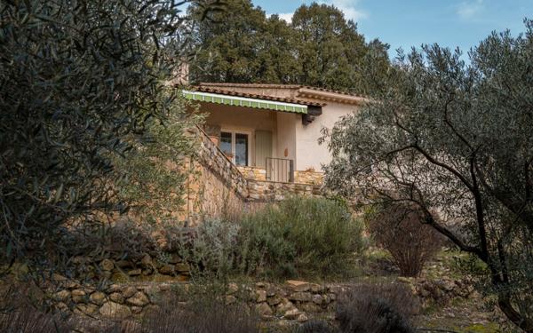 Maison à vendre    5 pièces • 150,72 m2 La Tour-d'Aigues