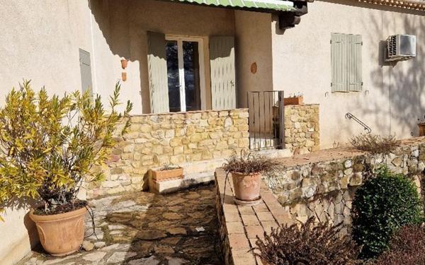 Maison à vendre    5 pièces • 150,72 m2 La Tour-d'Aigues