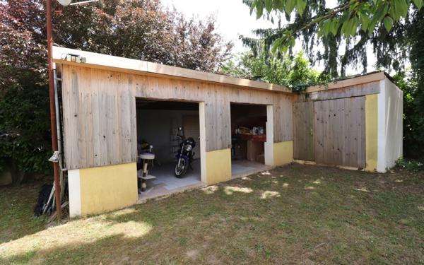 Maison à vendre    6 pièces •  Charvieu-Chavagneux