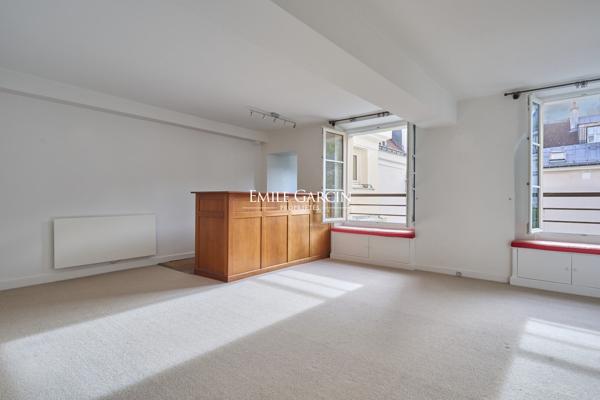 A vendre  - appartement - 50 m² - PARIS - 75006 - Saint-Germain-des-Prés