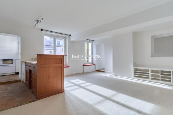 A vendre  - appartement - 50 m² - PARIS - 75006 - Saint-Germain-des-Prés