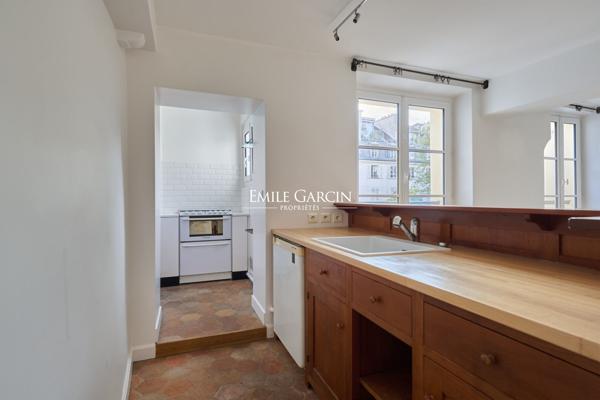 A vendre  - appartement - 50 m² - PARIS - 75006 - Saint-Germain-des-Prés
