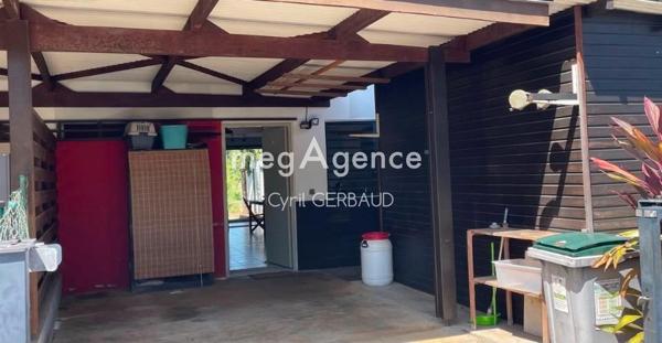 Maison à REMIRE-MONTJOLY, 97354 - 4 pièces 84m²