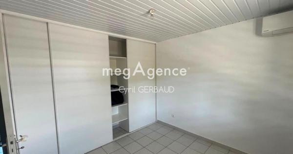 Maison à REMIRE-MONTJOLY, 97354 - 4 pièces 84m²