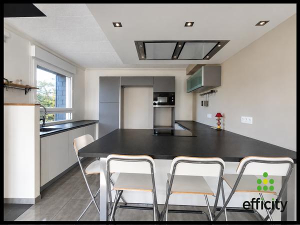 Maison
         8 pièces
        - 160 m² 324 450 €*