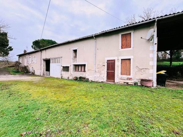 Maison à vendre |  Saint-Laurent-de-Belzagot |  8 pièces | 103 m²