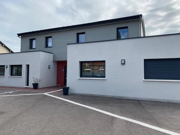 À VENDRE – Ensemble Immobilier Mixte – Isneauville (76) – 266 m²