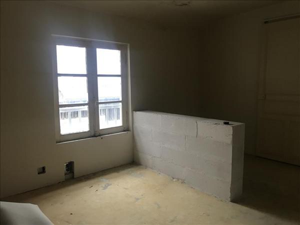 Immeuble à vendre |  Saumur |  63 m²
