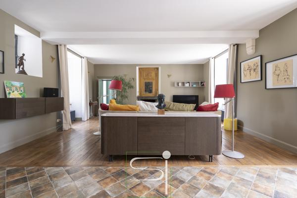Propriete
                                                                                                                                                                                                                                                                                                                        10 pièce(s)                                                                                                                                                                                                          7 chambre(s)                                                                                                                                                                                                          479  m²