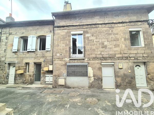 Immeuble à vendre 208 m² Larche