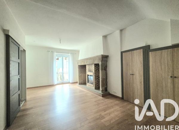 Immeuble à vendre 208 m² Larche