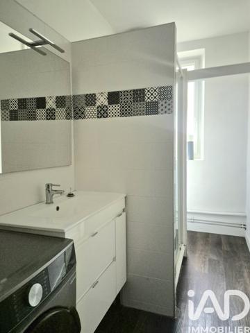 Immeuble à vendre 208 m² Larche