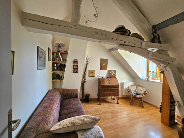 À 10 minutes des commodités, découvrez le charme et la sérénité de la campagne !