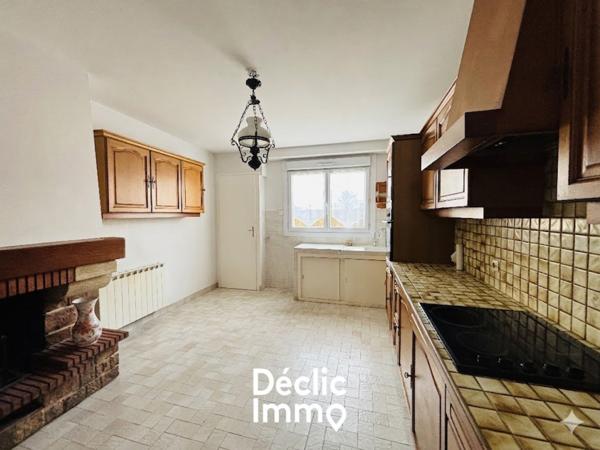 Vente maison de caractère Aytre, 187m² 6 pièces 389 000€ avec garage