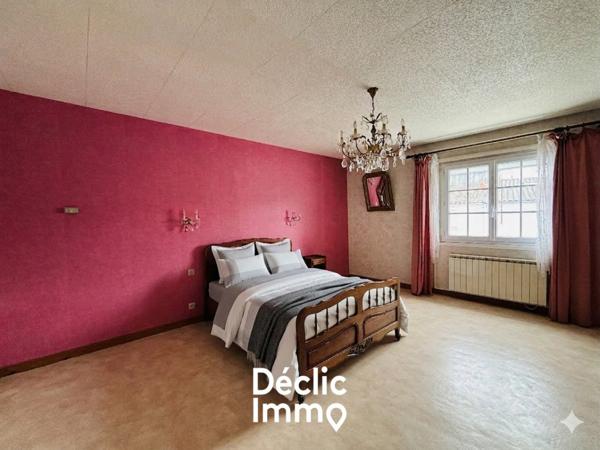 Vente maison de caractère Aytre, 187m² 6 pièces 389 000€ avec garage