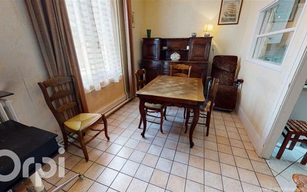 Maison à vendre    5 pièces • 95 m2 Les Andelys