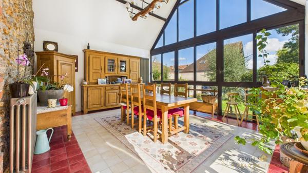 Corbeil-Essonnes (91100) Belle maison meulière 10 pièces de 212 m² – Corbeil-Essonnes Centre-ville