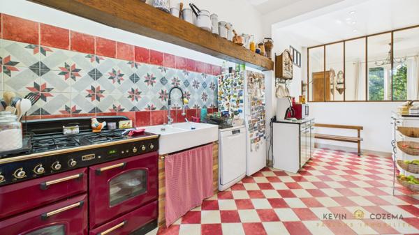 Corbeil-Essonnes (91100) Belle maison meulière 10 pièces de 212 m² – Corbeil-Essonnes Centre-ville