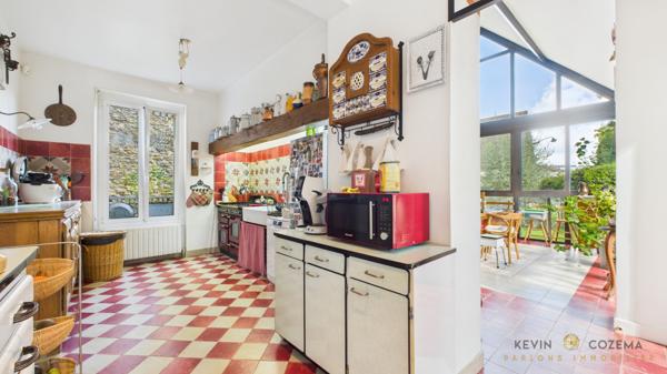 Corbeil-Essonnes (91100) Belle maison meulière 10 pièces de 212 m² – Corbeil-Essonnes Centre-ville