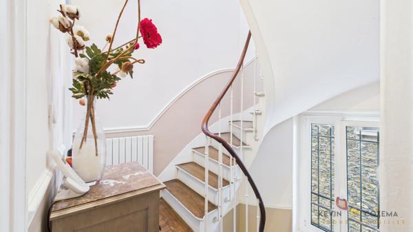 Corbeil-Essonnes (91100) Belle maison meulière 10 pièces de 212 m² – Corbeil-Essonnes Centre-ville