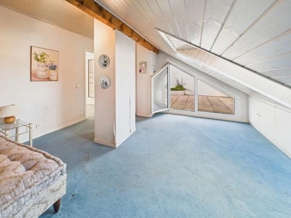 Haute Savoie (74), à vendre AMBILLY - Proche douane - Appartement T4 duplex attique