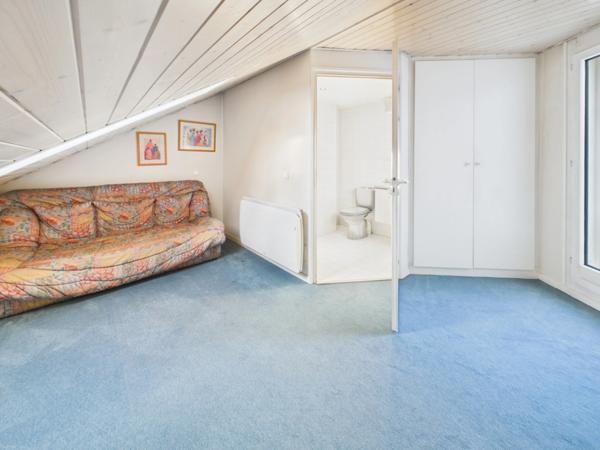 Haute Savoie (74), à vendre AMBILLY - Proche douane - Appartement T4 duplex attique